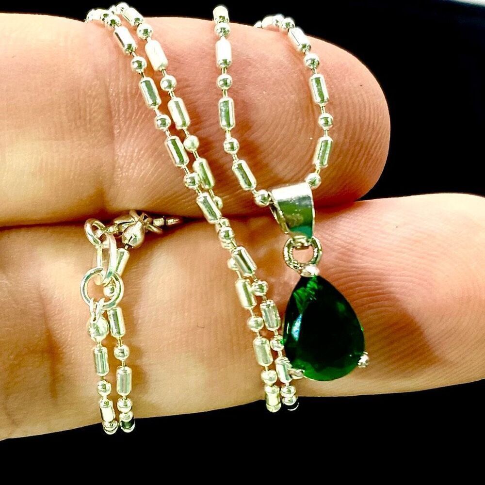 AXB Stunning Green Zircon Teardrop Gem & Sterling 925 Silver Chain